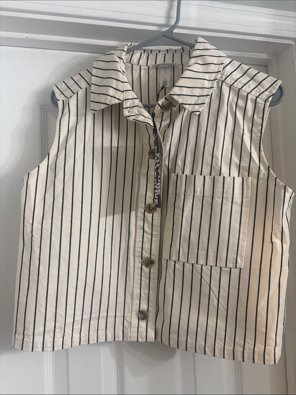 Sleeveless Button-Down Stripe Shirt - Cream with Black Stripes
